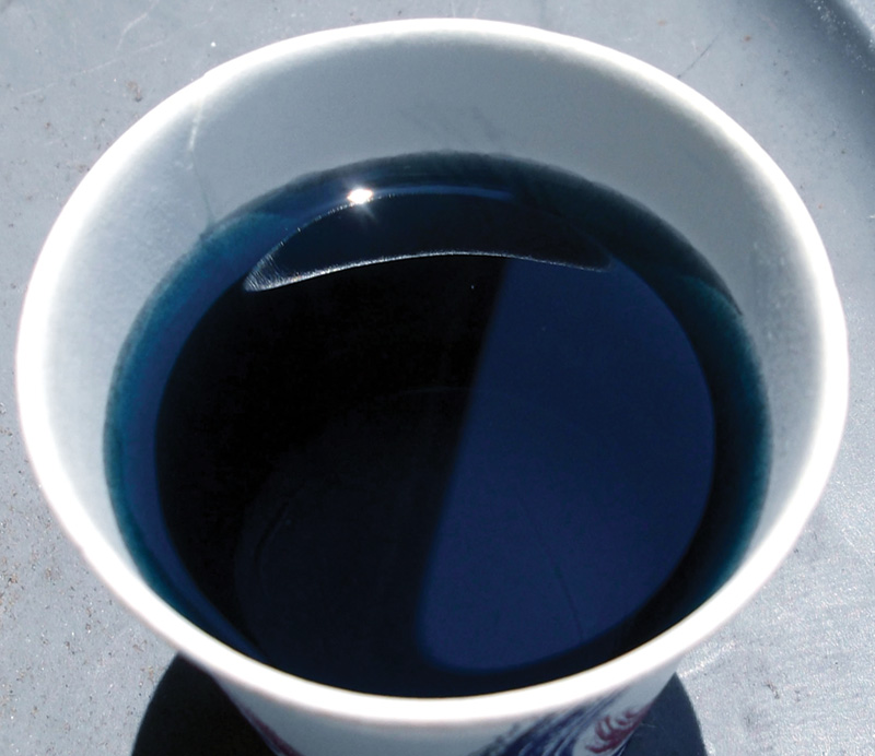 anticorrosion-antifreeze-agent-dyed-blue