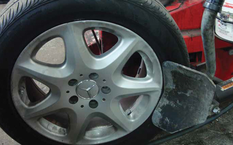 TPMS-wheel-tire-mounting