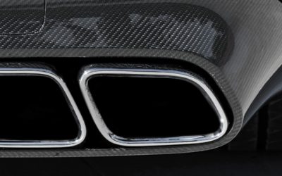 Restoring the Beauty of Mercedes-Benz Carbon Fiber Components
