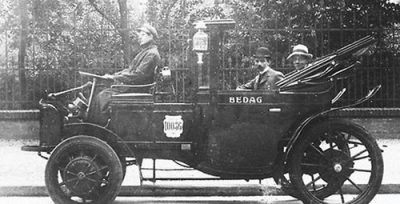 1905 Daimler EV Taxi