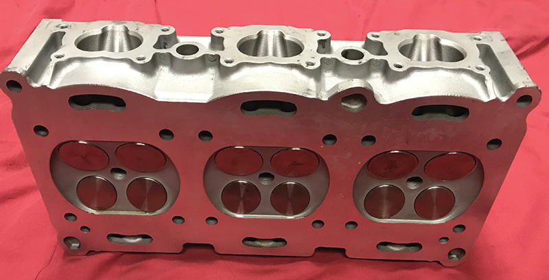 cylinder-head-for-water-cooled-Mezger-engine