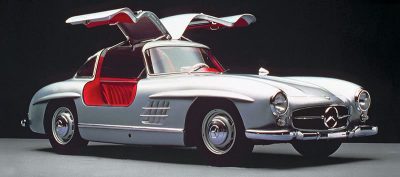 1954-Mercedes-Benz-Gullwing-side